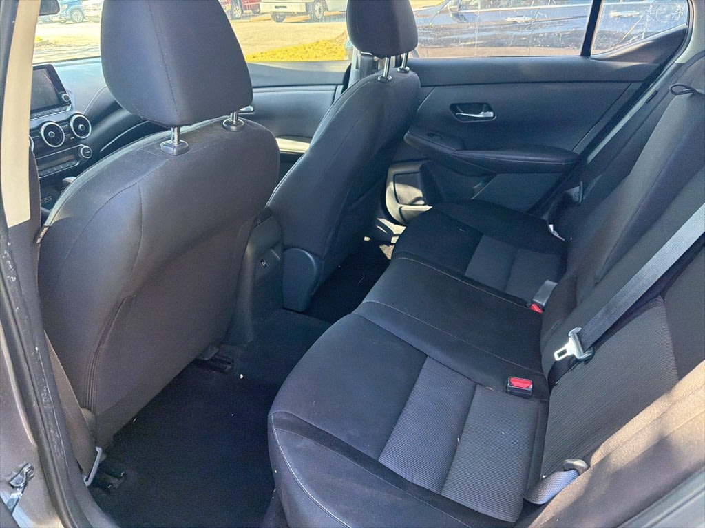 Thumbnail: 2021 Nissan Sentra - 9