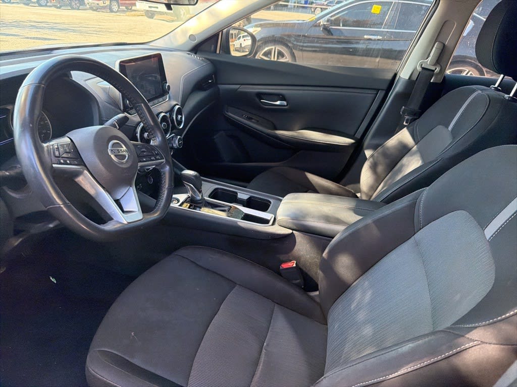 Thumbnail: 2021 Nissan Sentra - 8