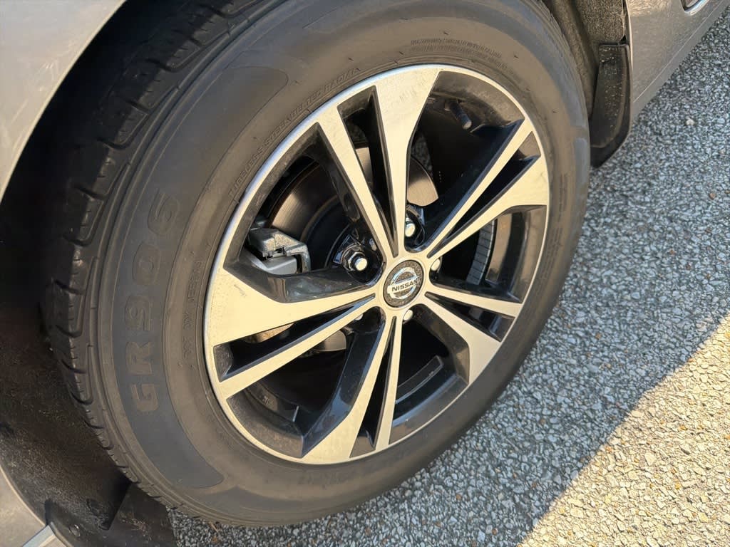 Thumbnail: 2021 Nissan Sentra - 13