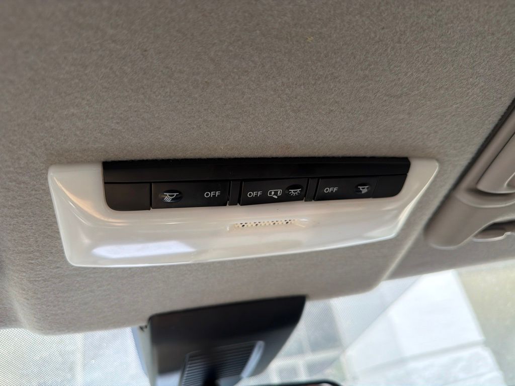 Thumbnail: 2024 Nissan Kicks - 19