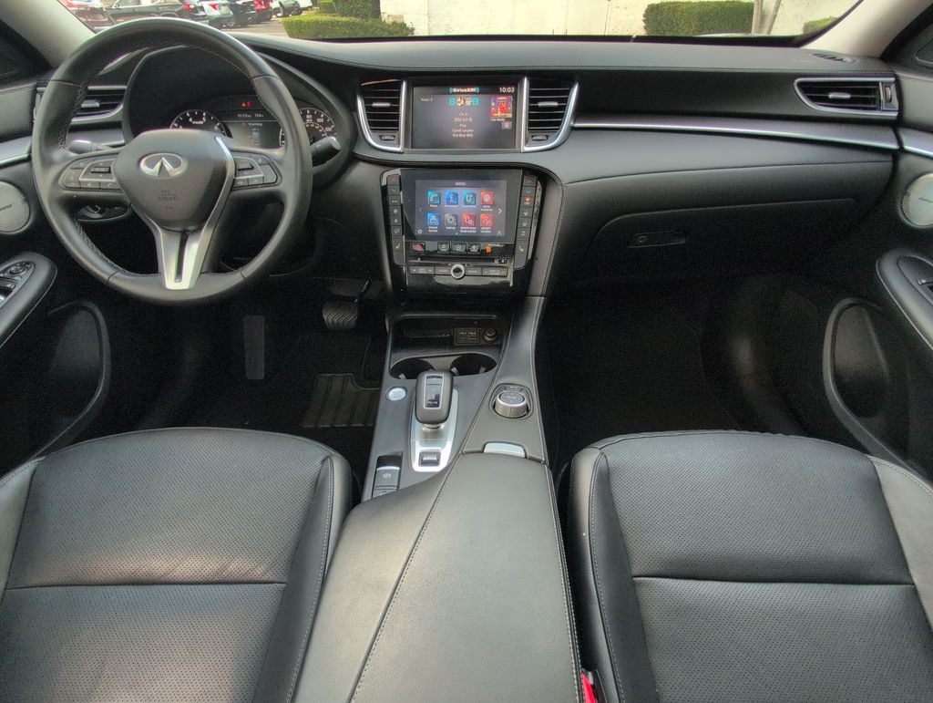 Thumbnail: 2024 INFINITI QX50 - 10