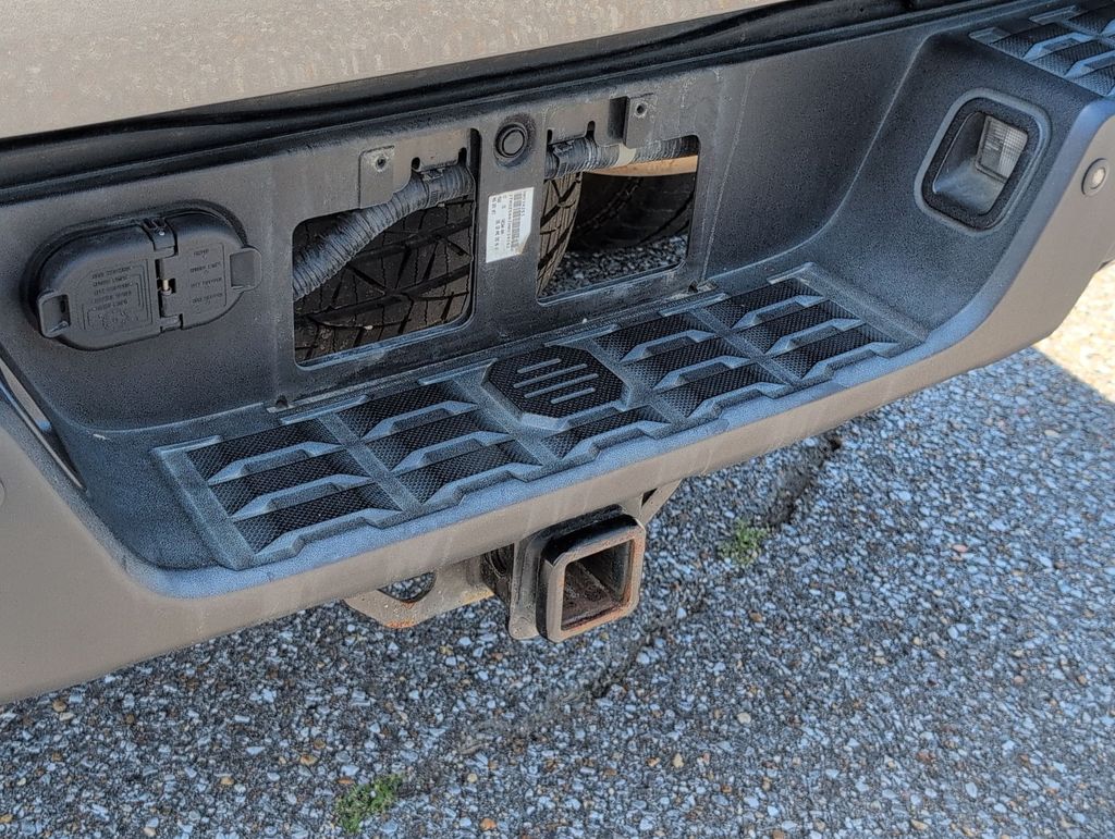 Thumbnail: 2017 Toyota Tacoma - 36