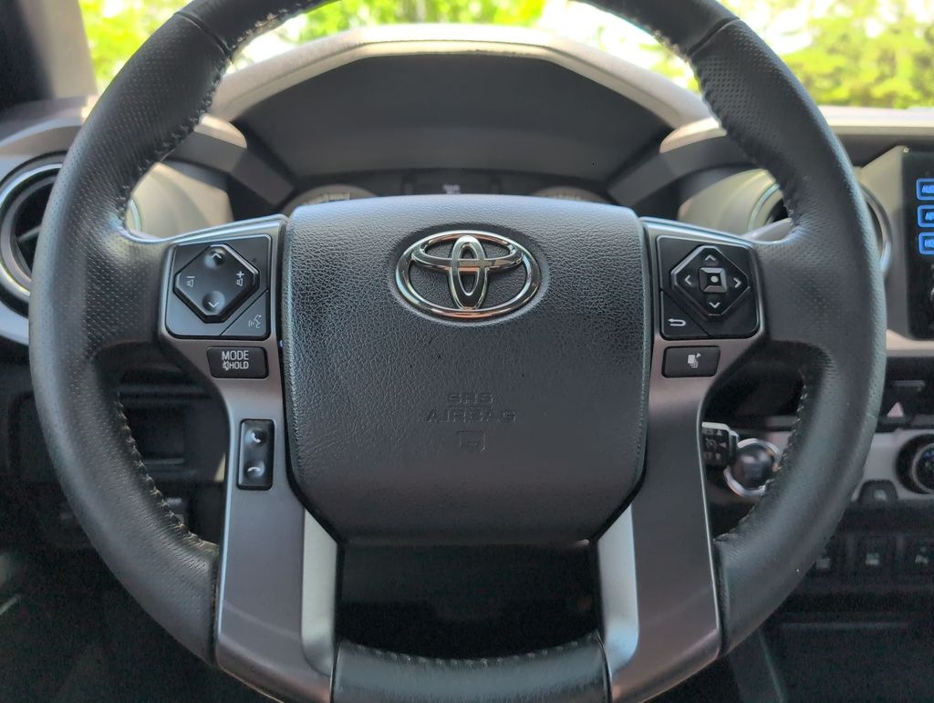 Thumbnail: 2017 Toyota Tacoma - 28