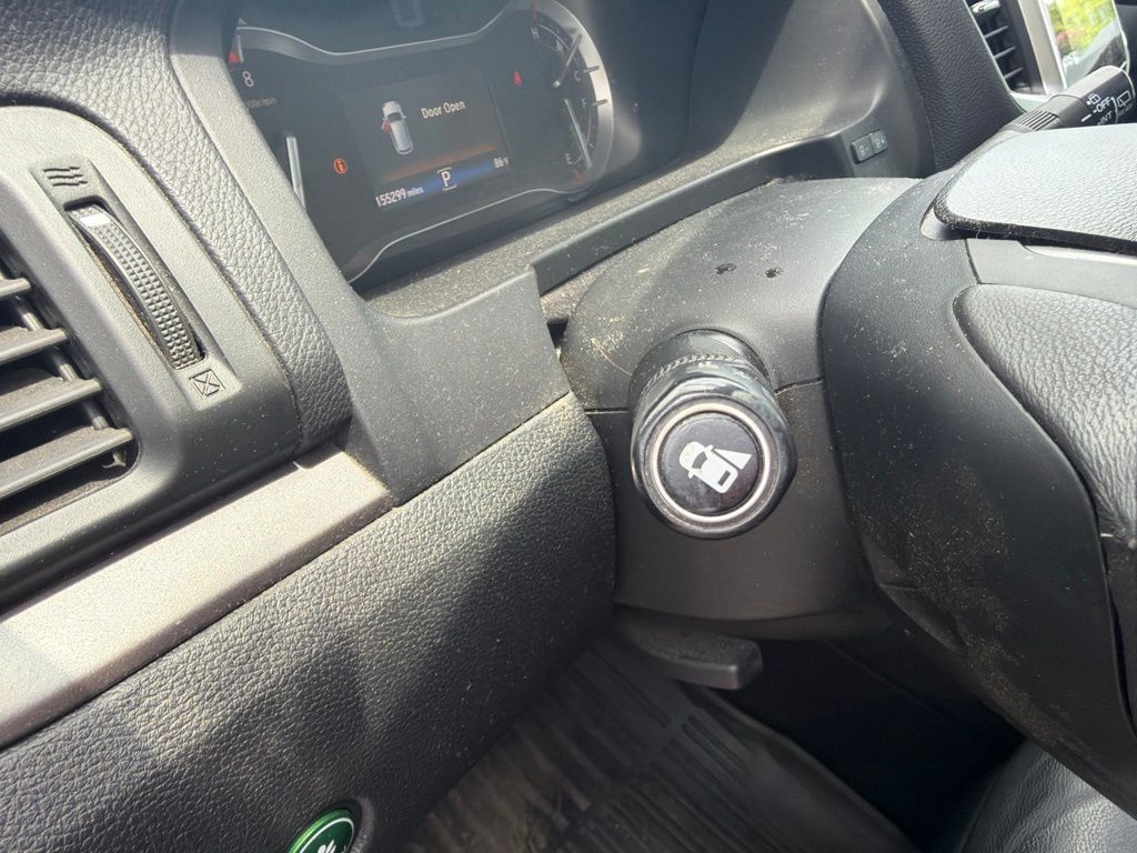 Thumbnail: 2016 Honda Pilot - 24