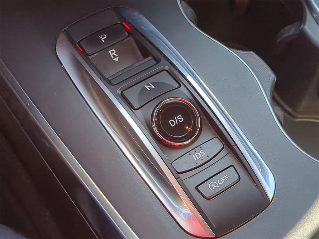 Thumbnail: 2016 Acura MDX - 16