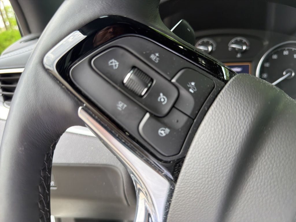 Thumbnail: 2022 Buick Enclave - 21