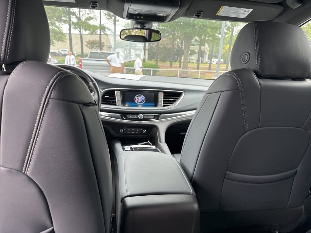 Thumbnail: 2022 Buick Enclave - 10