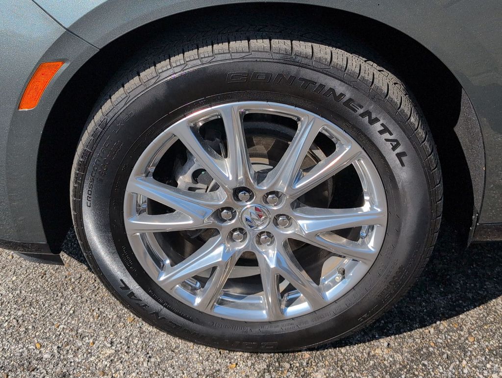 Thumbnail: 2023 Buick Enclave - 7