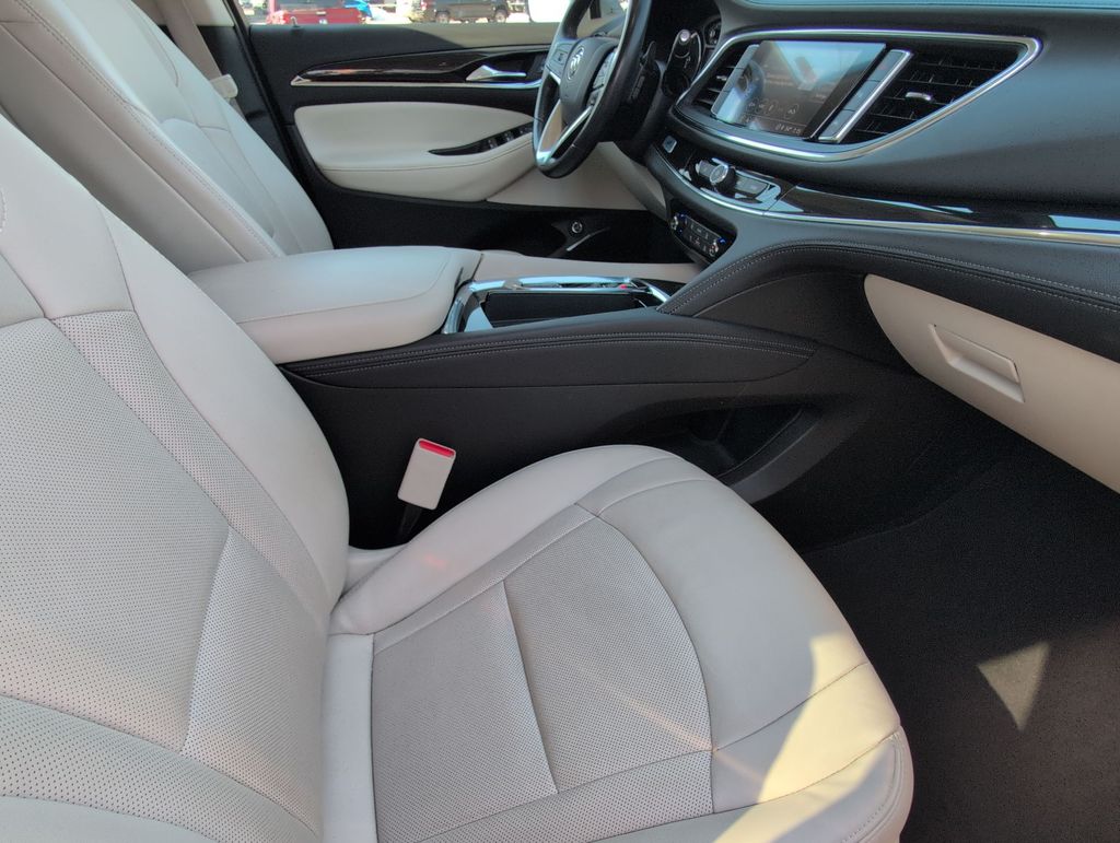 Thumbnail: 2023 Buick Enclave - 31