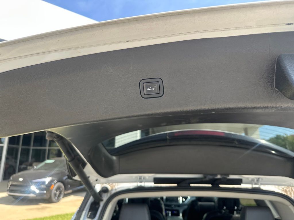 Thumbnail: 2018 Buick Enclave - 17