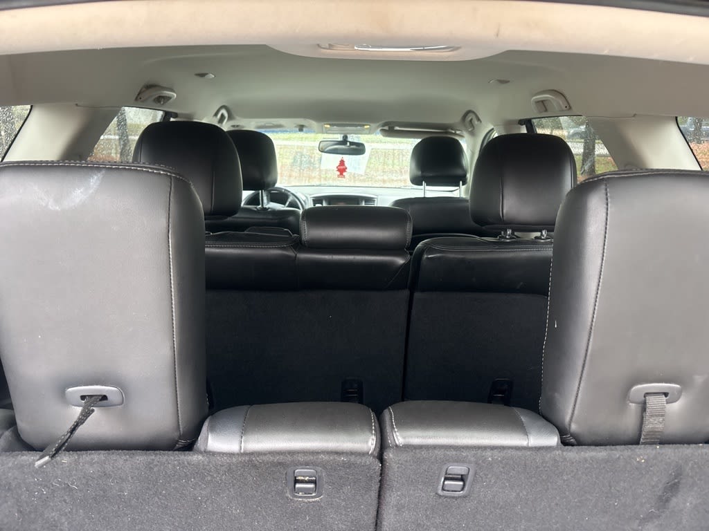 Thumbnail: 2013 Nissan Pathfinder - 22