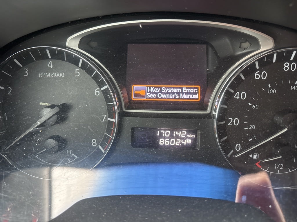 Thumbnail: 2013 Nissan Pathfinder - 10