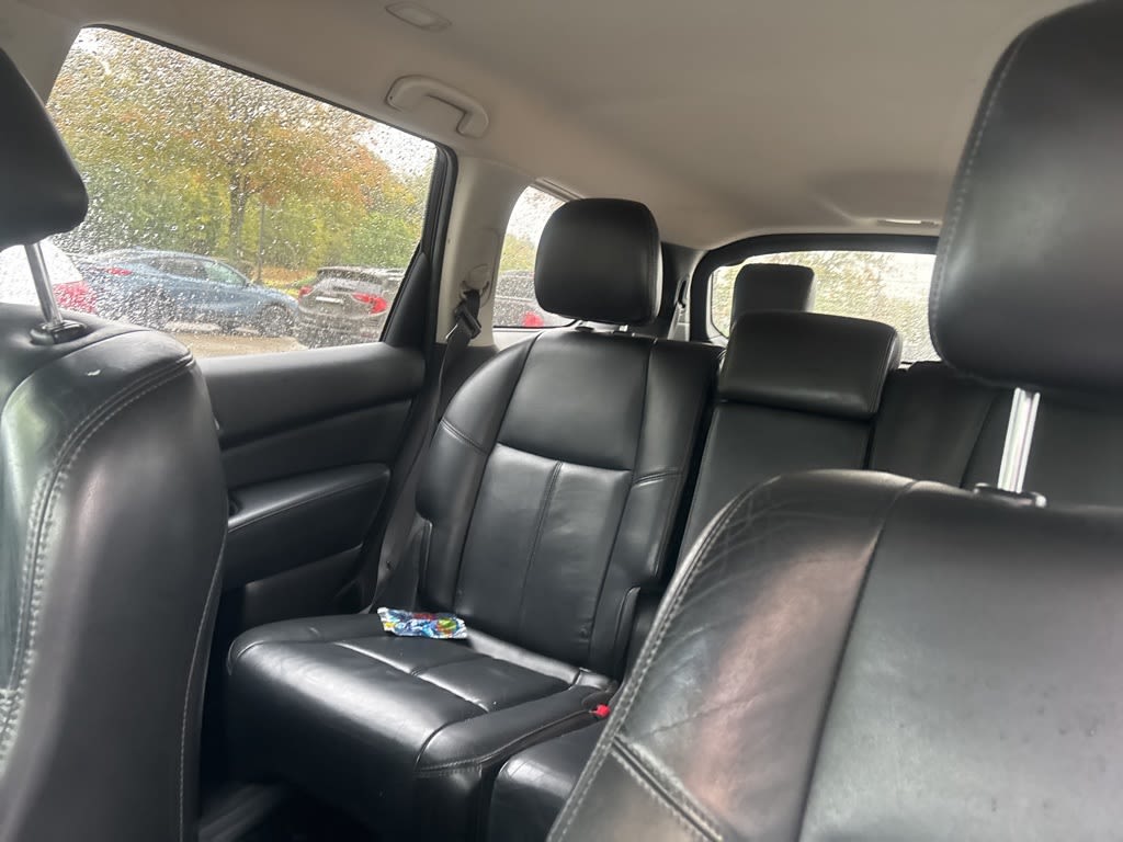 Thumbnail: 2013 Nissan Pathfinder - 8