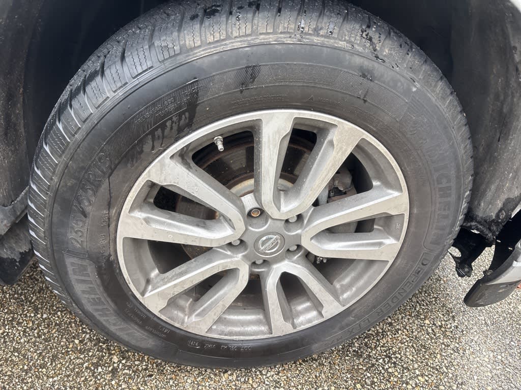 Thumbnail: 2013 Nissan Pathfinder - 6