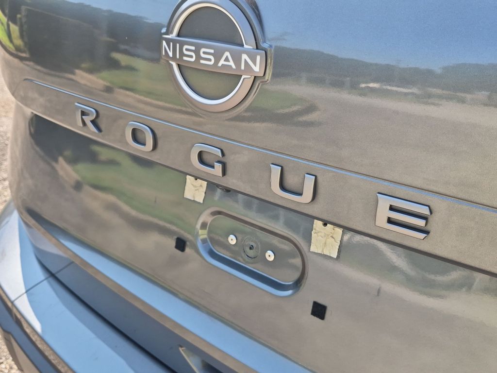 Thumbnail: 2024 Nissan Rogue - 25