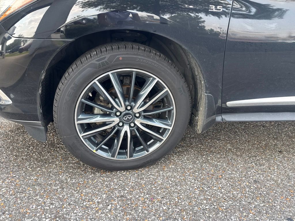 Thumbnail: 2018 INFINITI QX60 - 9