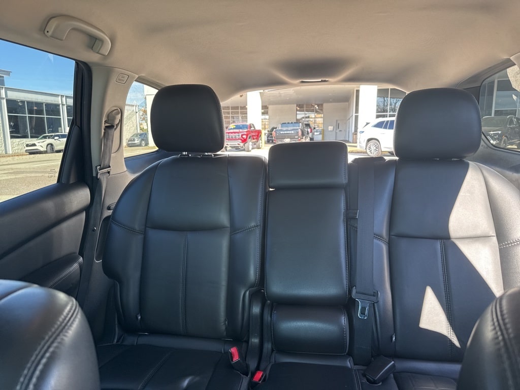 Thumbnail: 2017 Nissan Pathfinder - 6