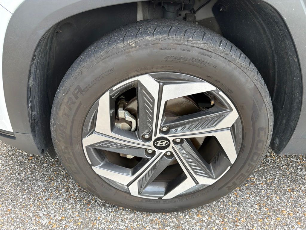Thumbnail: 2024 Hyundai Tucson - 12