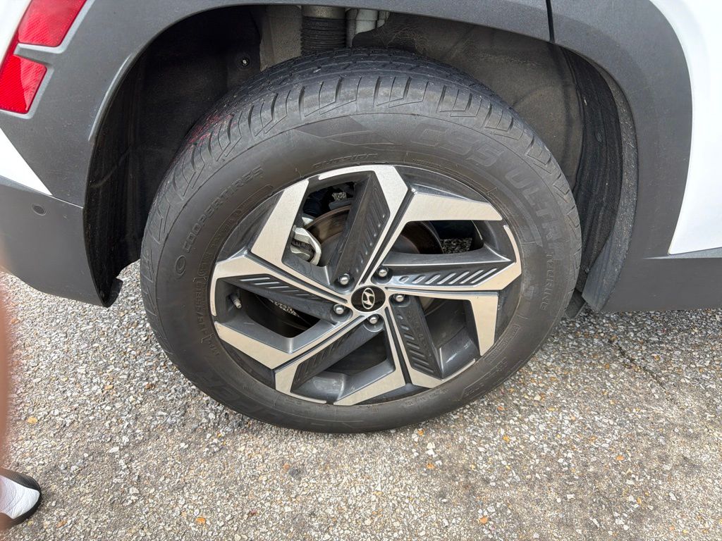 Thumbnail: 2024 Hyundai Tucson - 13