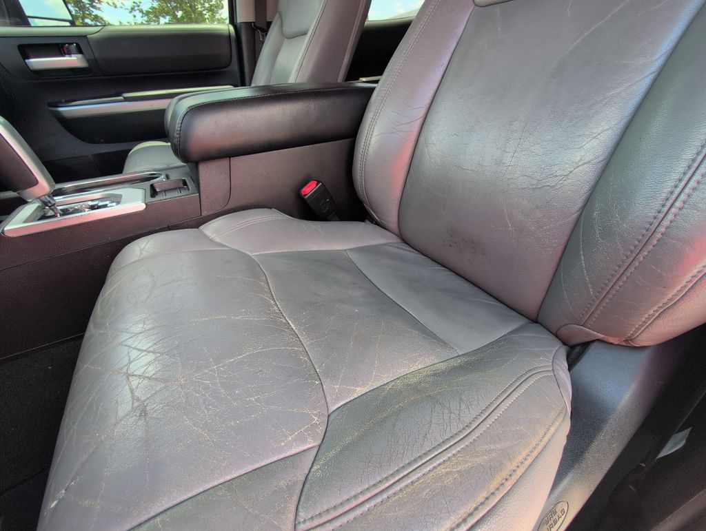 Thumbnail: 2015 Toyota Tundra - 9