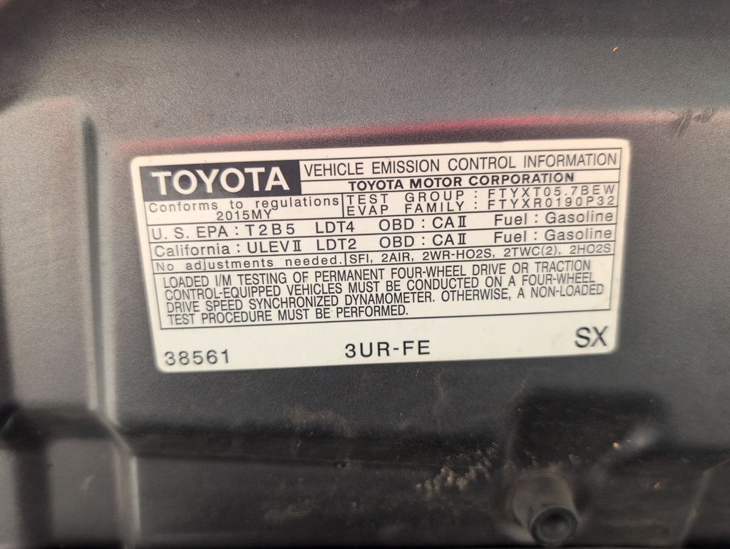 Thumbnail: 2015 Toyota Tundra - 17