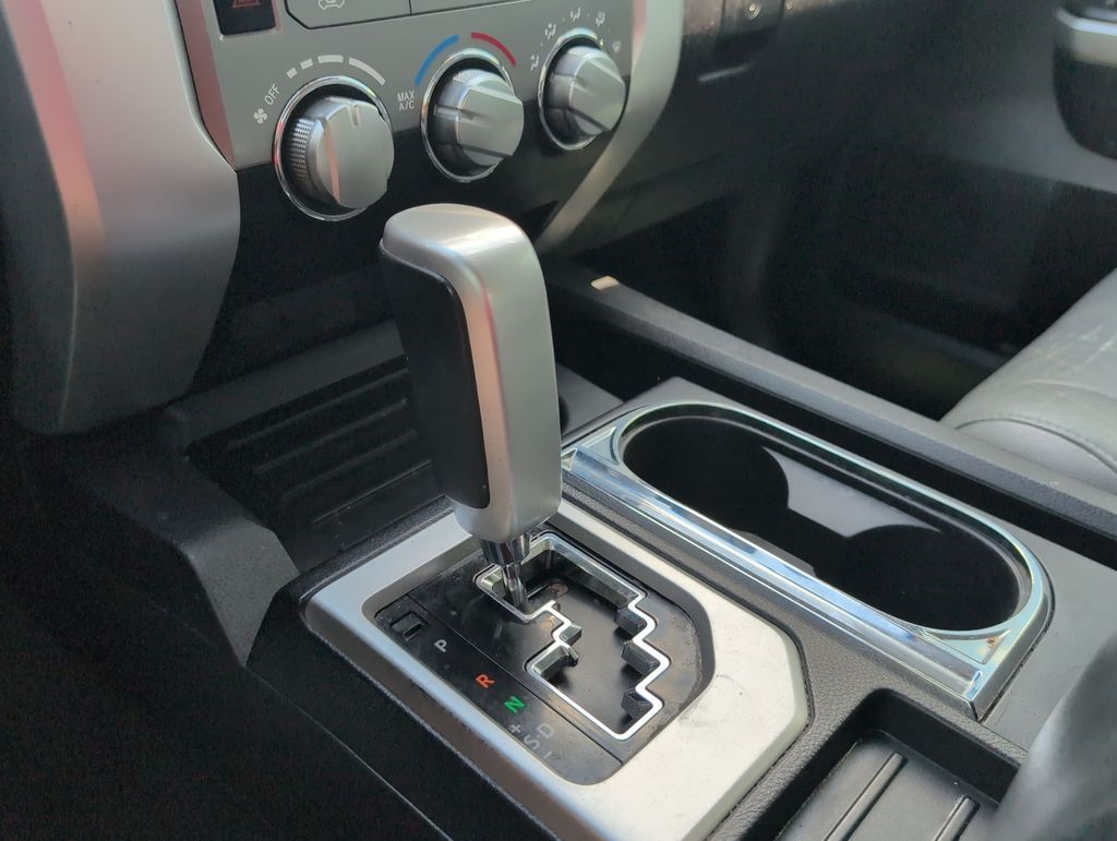 Thumbnail: 2015 Toyota Tundra - 13