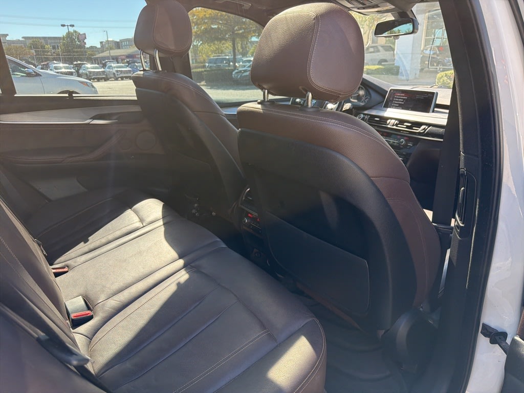 Thumbnail: 2017 BMW X5 - 17