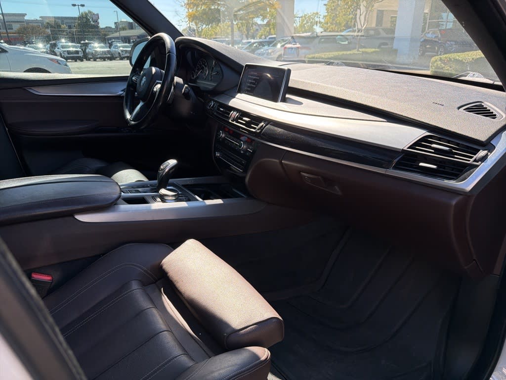 Thumbnail: 2017 BMW X5 - 11