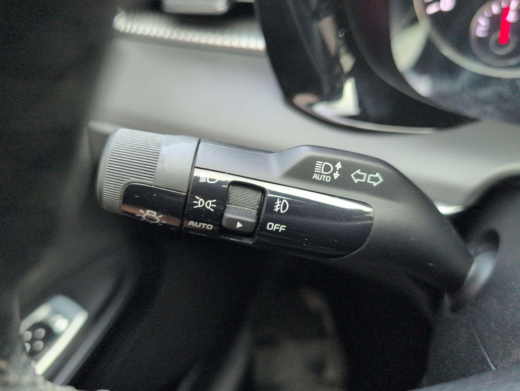 Thumbnail: 2023 Kia K5 - 29