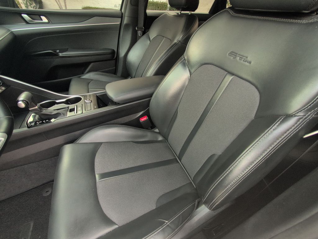 Thumbnail: 2023 Kia K5 - 10