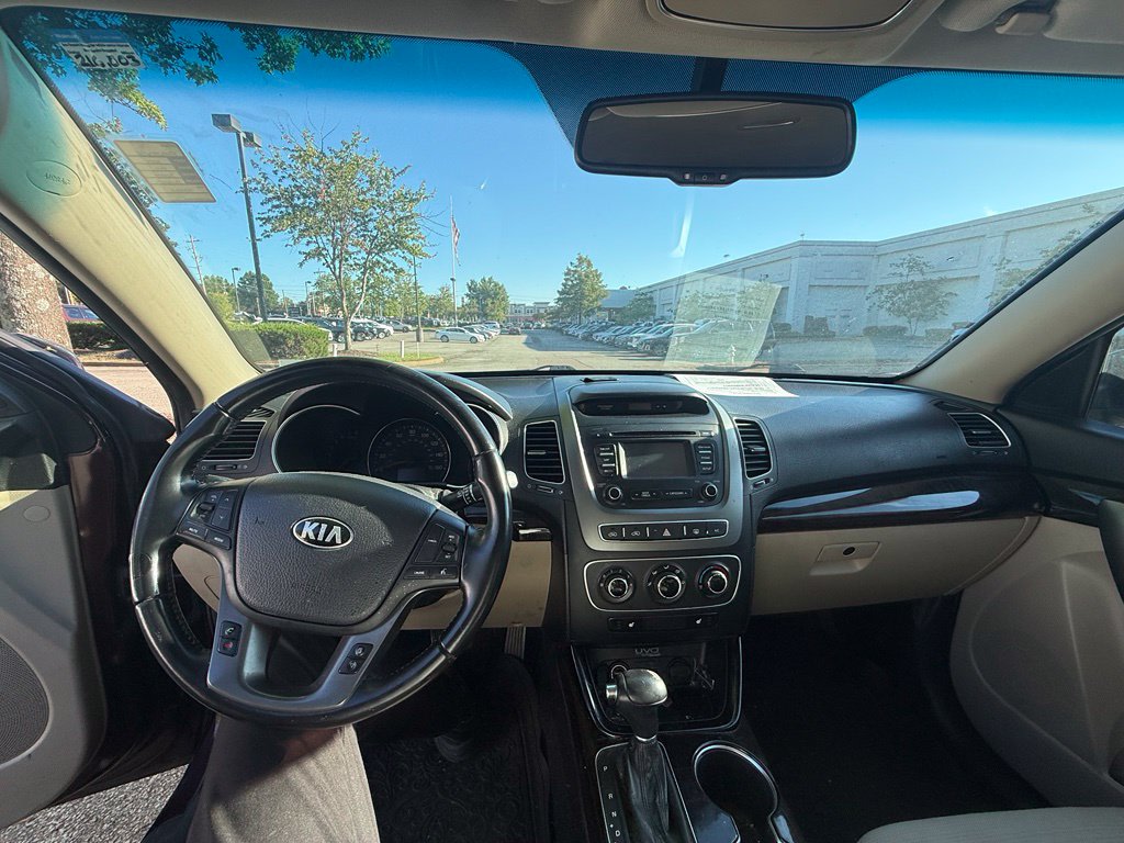Thumbnail: 2014 Kia Sorento - 2