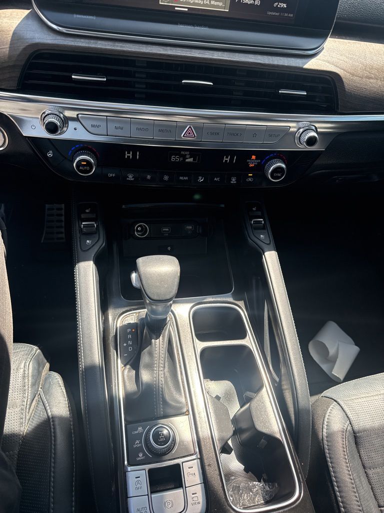 Thumbnail: 2020 Kia Telluride - 8