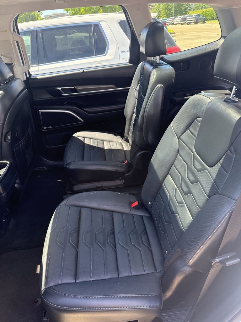 Thumbnail: 2020 Kia Telluride - 13