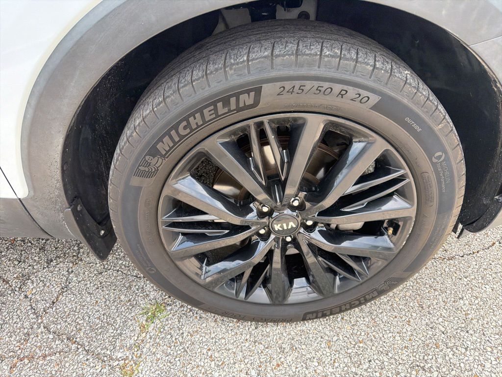 Thumbnail: 2020 Kia Telluride - 21