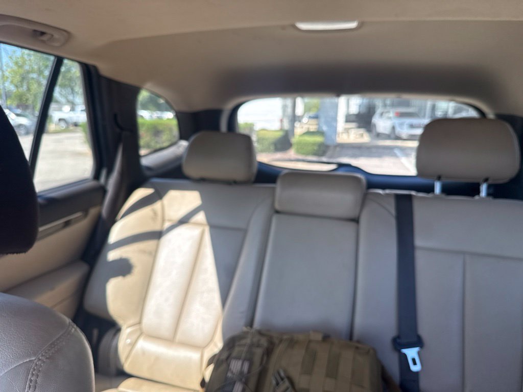 Thumbnail: 2011 Hyundai Santa Fe - 7