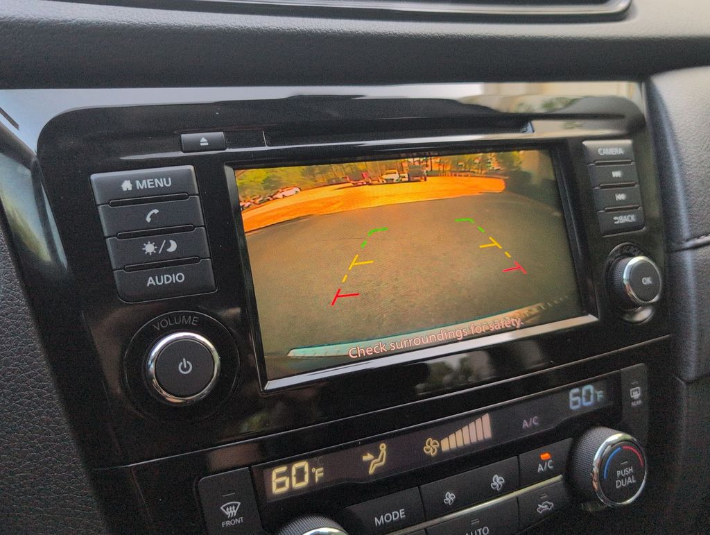 2019 Nissan Rogue SV - Photo 33