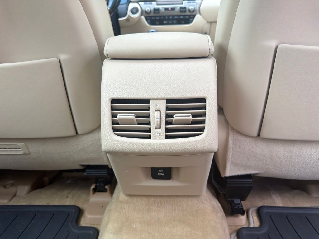 Thumbnail: 2015 Lexus ES - 29