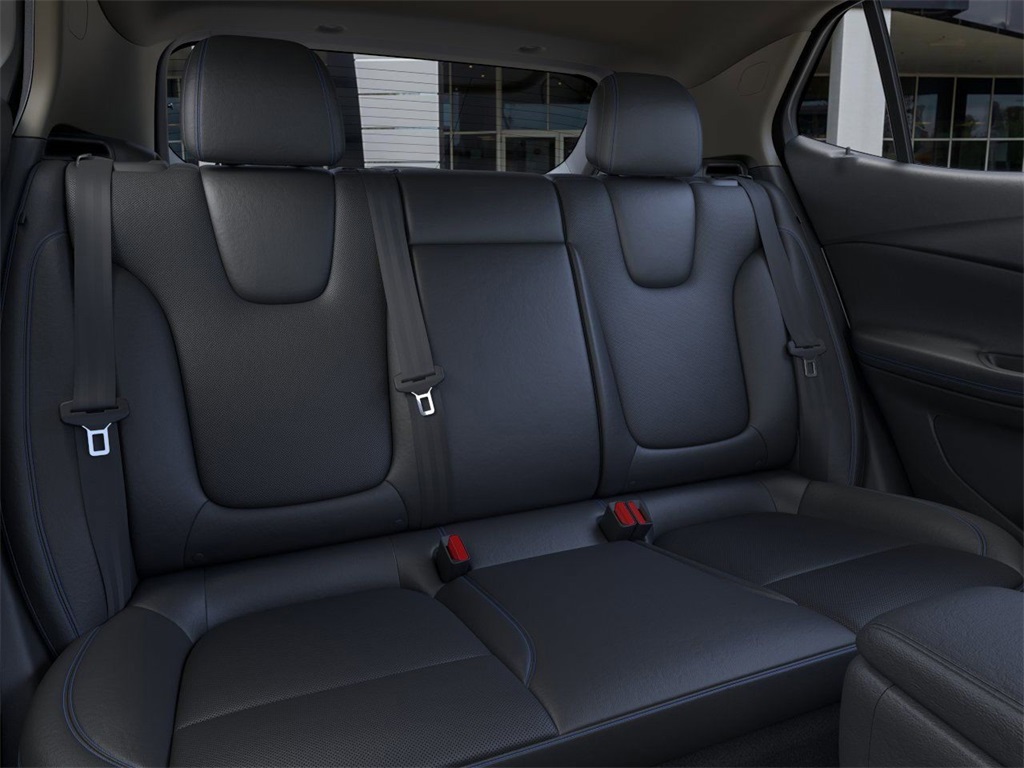 2025 Buick Encore GX Sport Touring 8