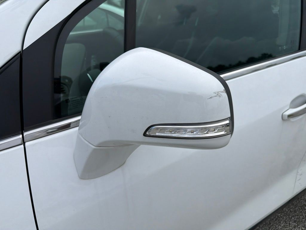 Thumbnail: 2018 Buick Encore - 20