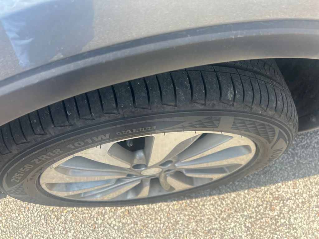 Thumbnail: 2019 Buick Encore - 4