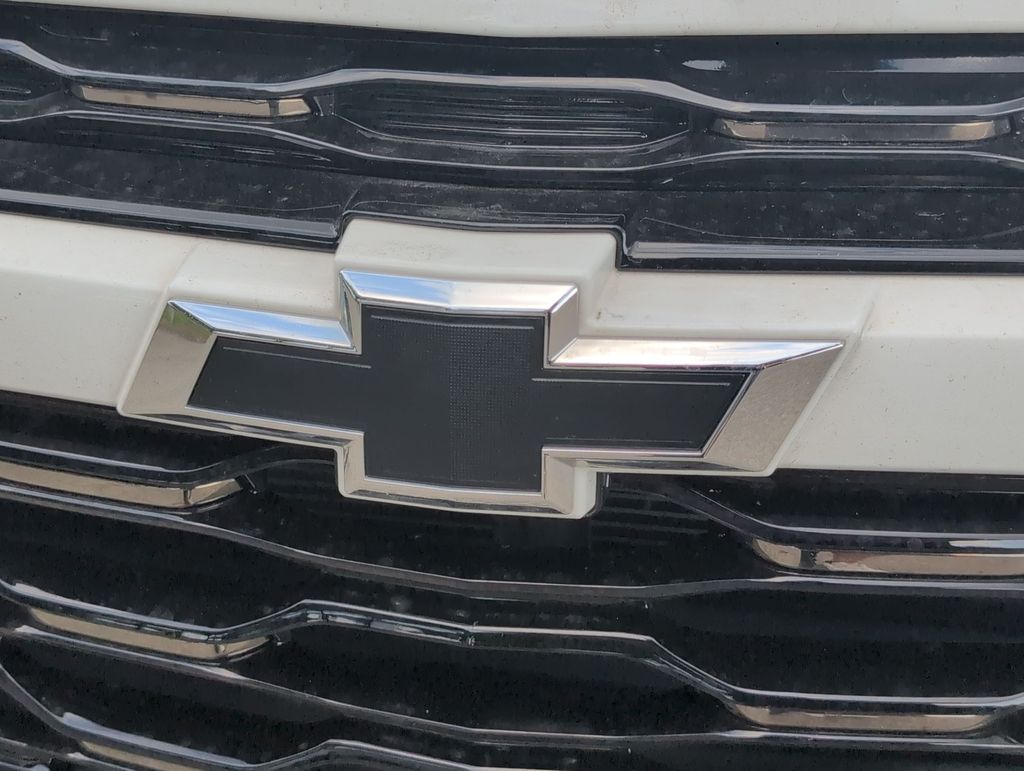 Thumbnail: 2024 Chevrolet Trax - 6
