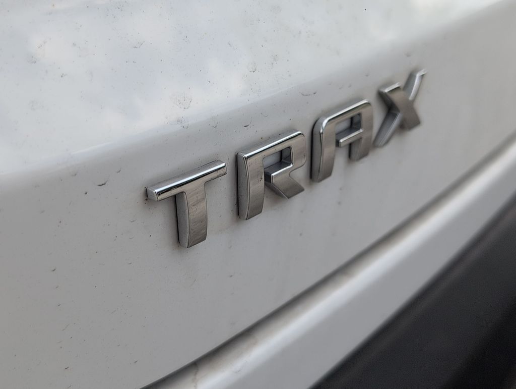 Thumbnail: 2024 Chevrolet Trax - 23