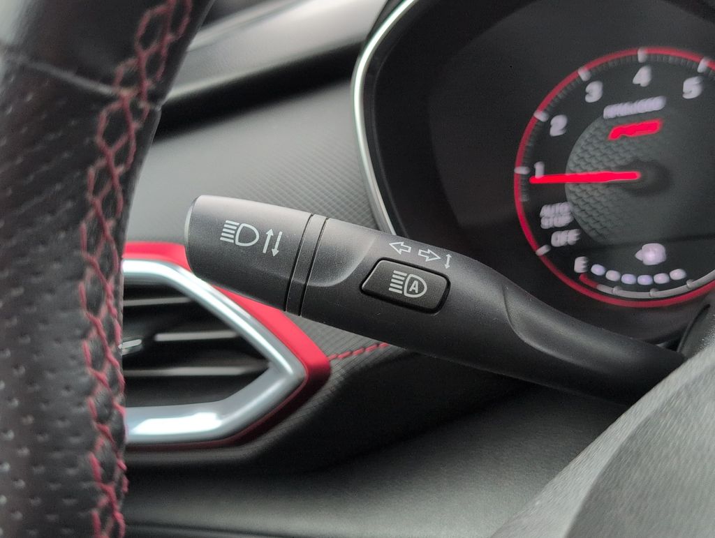 Thumbnail: 2022 Chevrolet TrailBlazer - 33