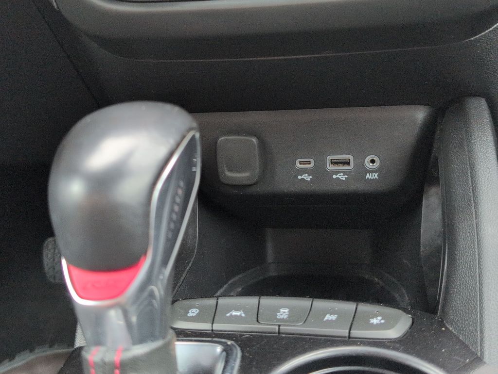 Thumbnail: 2022 Chevrolet TrailBlazer - 19