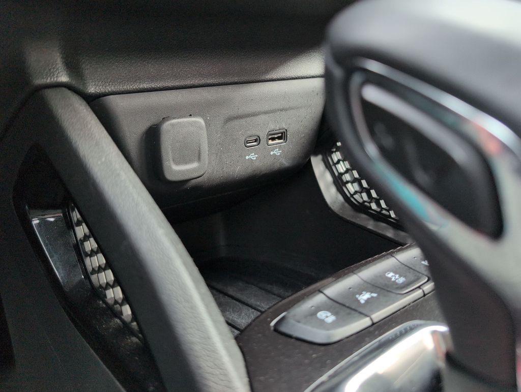 Thumbnail: 2024 Chevrolet TrailBlazer - 13