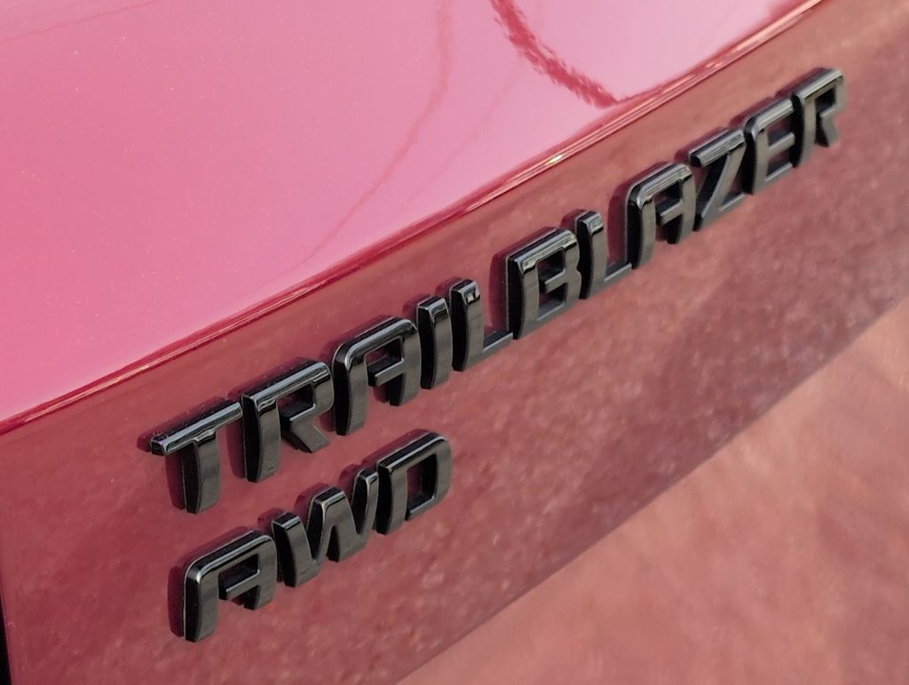 Thumbnail: 2024 Chevrolet TrailBlazer - 6