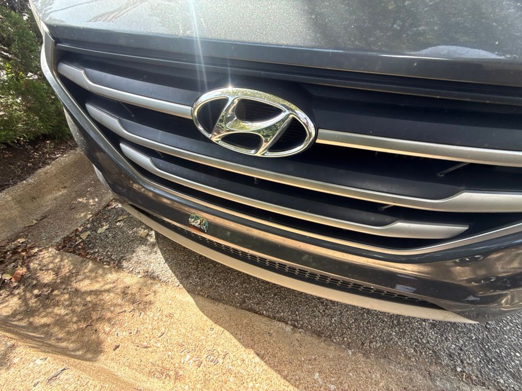 Thumbnail: 2017 Hyundai Tucson - 19