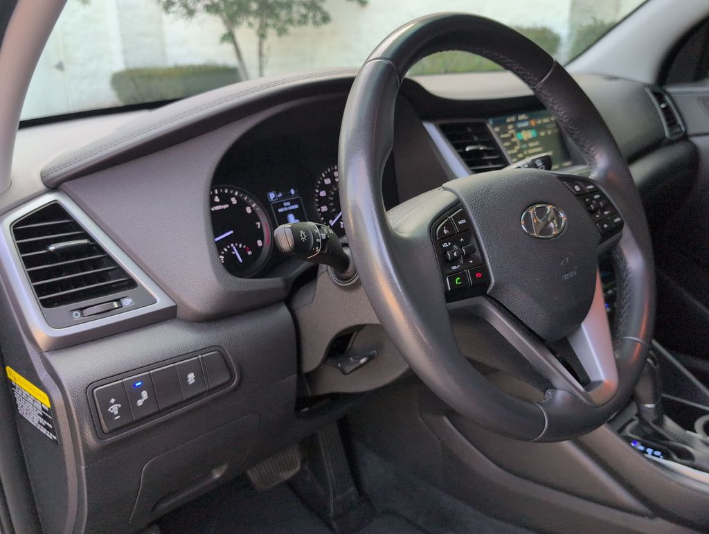Thumbnail: 2017 Hyundai Tucson - 2