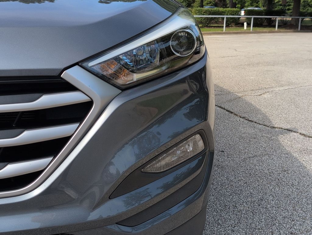 Thumbnail: 2017 Hyundai Tucson - 23