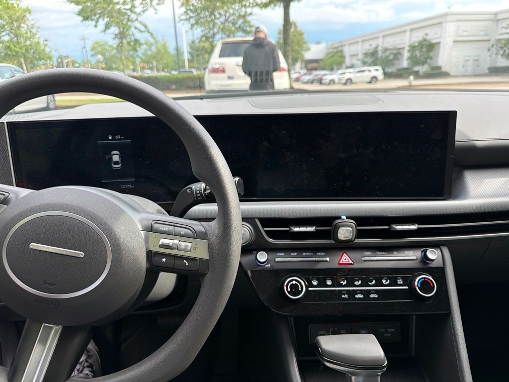 Thumbnail: 2025 Hyundai Sonata - 2